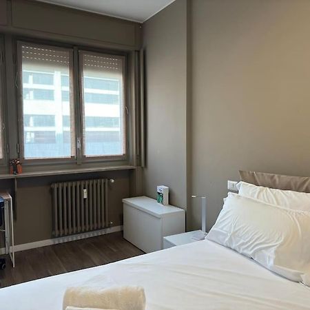 Dolce Repubblica Apartment Милано Екстериор снимка