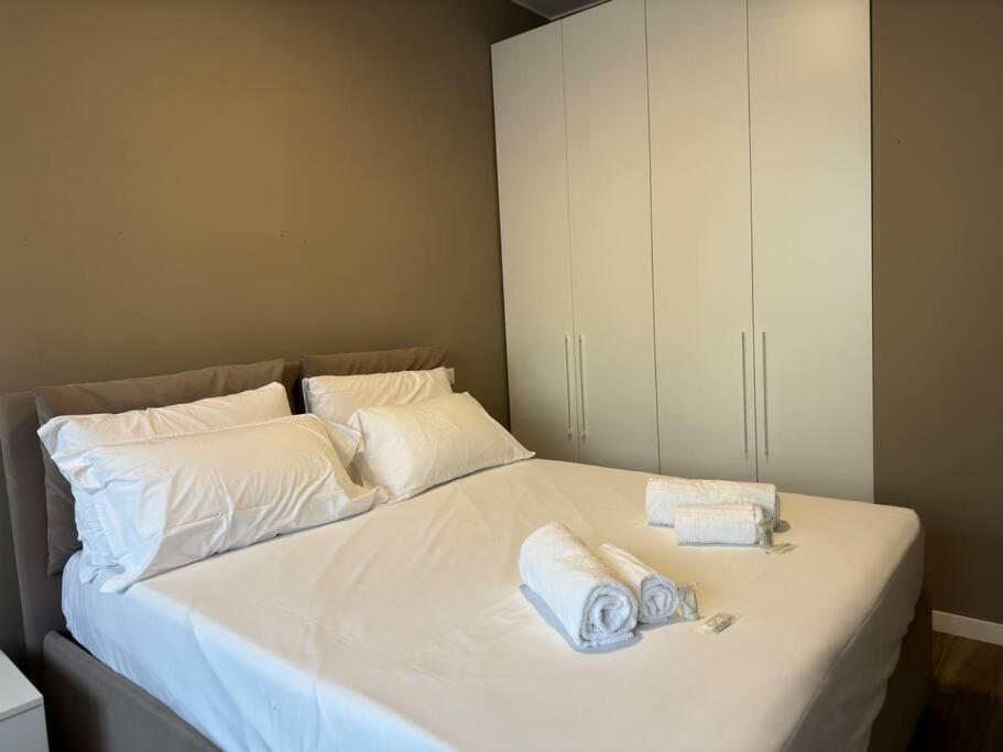 Dolce Repubblica Apartment Милано Екстериор снимка